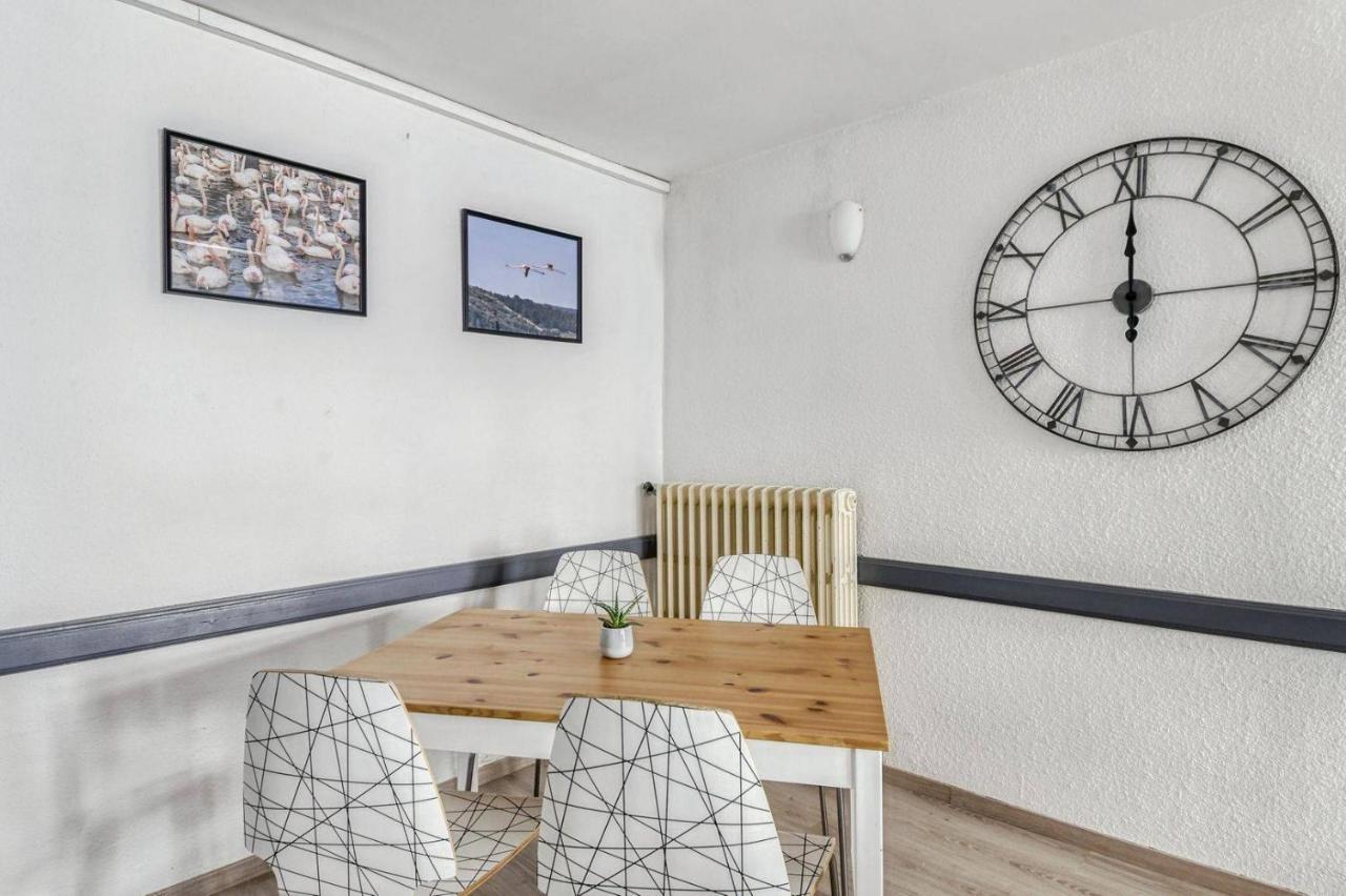 Hotel Vila Frontignan Εξωτερικό φωτογραφία